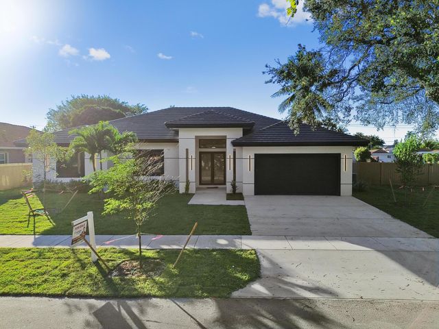 621 NW 42nd Avenue, Coconut Creek, FL 33066