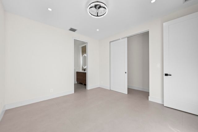 621 NW 42nd Avenue, Coconut Creek, FL 33066