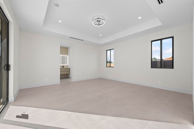 621 NW 42nd Avenue, Coconut Creek, FL 33066