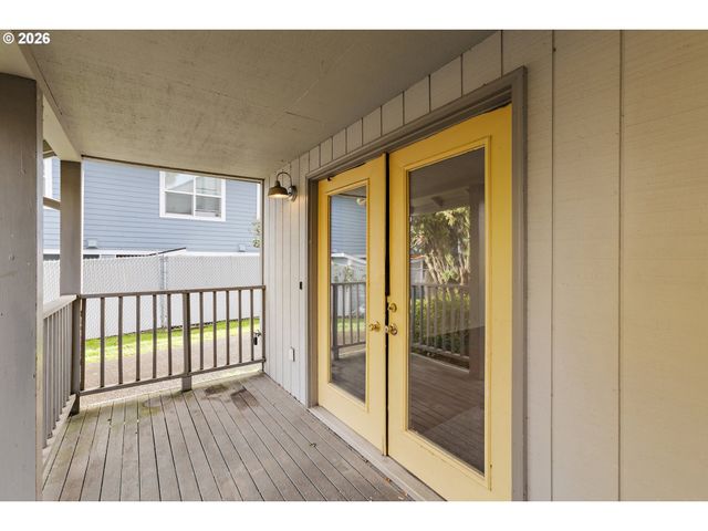 5620 Ne KILLINGSWORTH St, Portland, OR 97218