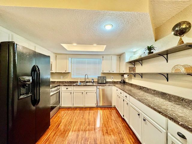 8134 WINTHROP DRIVE, Port Richey, FL 34668