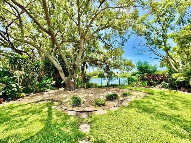 8134 WINTHROP DRIVE, Port Richey, FL 34668