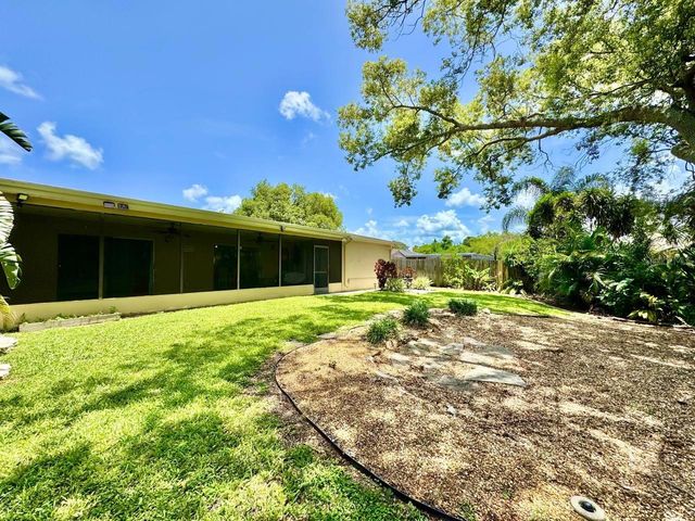 8134 WINTHROP DRIVE, Port Richey, FL 34668