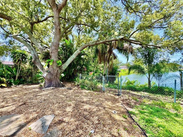8134 WINTHROP DRIVE, Port Richey, FL 34668
