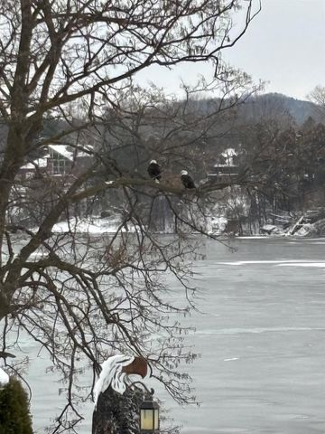 E12261 Timber Ridge Trail, Prairie Du Sac, WI 53578