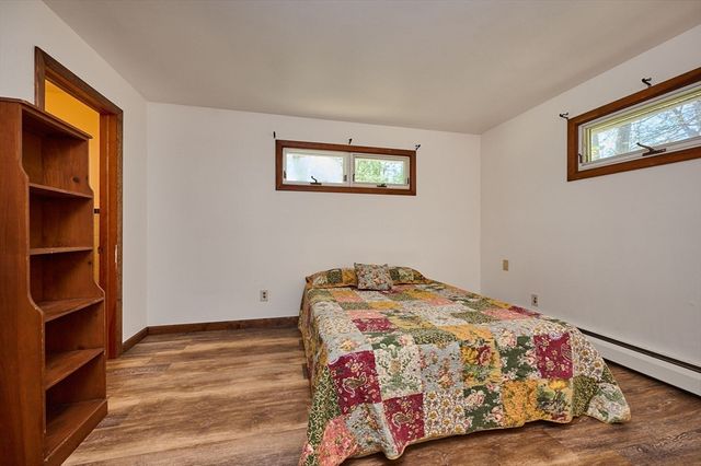 186 East St, Southampton, MA 01073