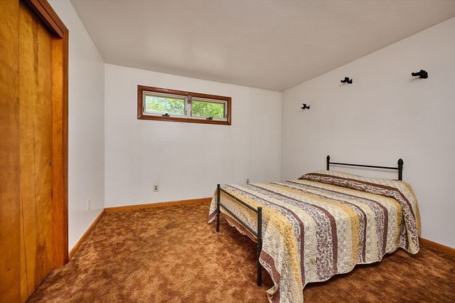 186 East St, Southampton, MA 01073
