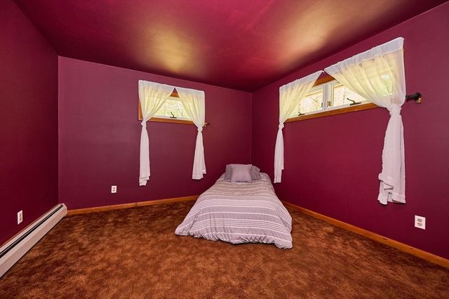 186 East St, Southampton, MA 01073