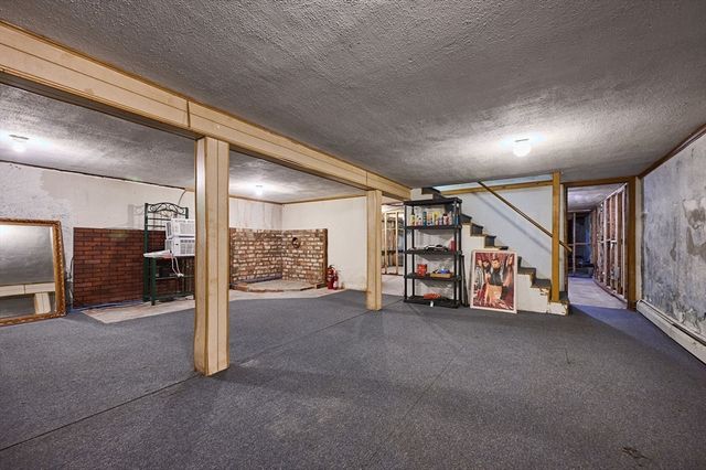 186 East St, Southampton, MA 01073