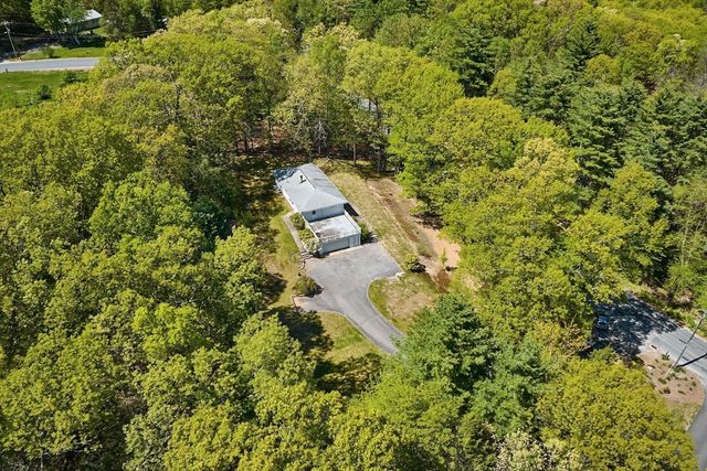 186 East St, Southampton, MA 01073