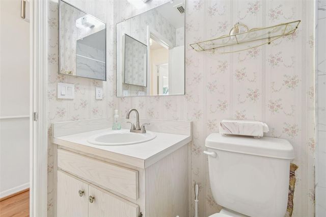 123 GLENDOWER CIRCLE, Sun City Center, FL 33573