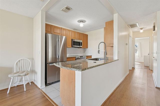 123 GLENDOWER CIRCLE, Sun City Center, FL 33573