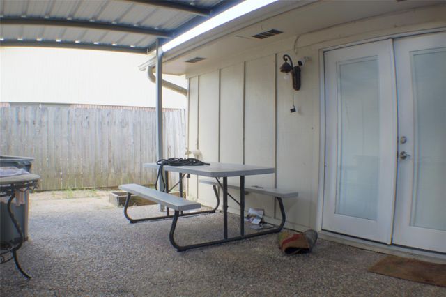 1846 Westwood Drive, Stafford, TX 77477