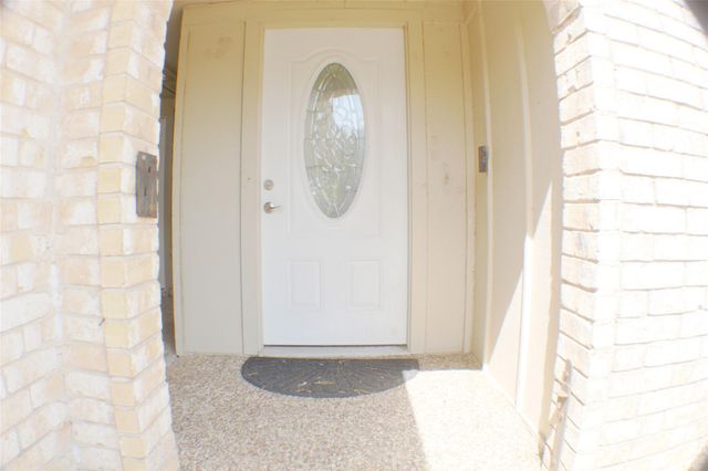 1846 Westwood Drive, Stafford, TX 77477