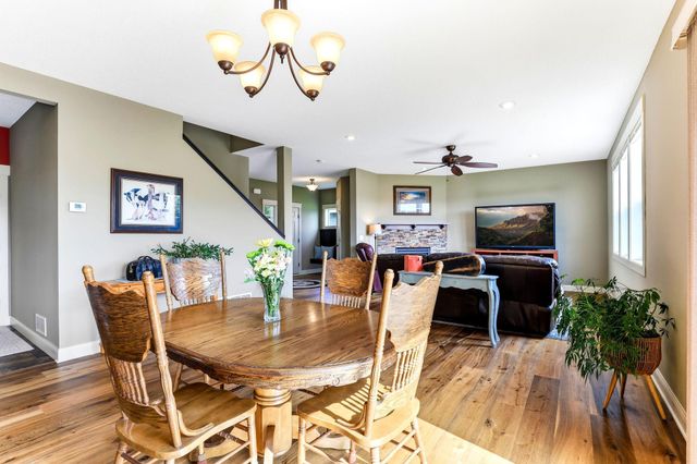 157 Dongola Lane, Shakopee, MN 55379