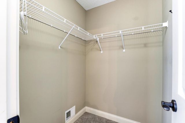 157 Dongola Lane, Shakopee, MN 55379