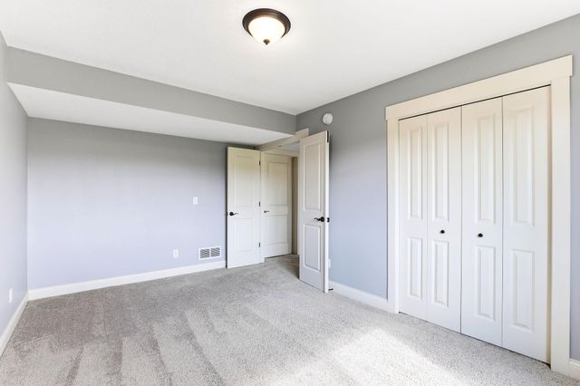 157 Dongola Lane, Shakopee, MN 55379