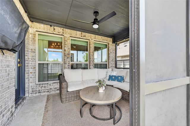 7213 Cherry Blossom Lane, Aubrey, TX 76227