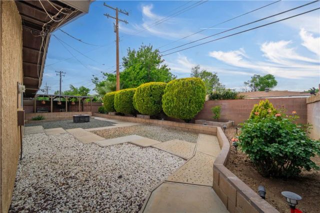 43639 Elm, Lancaster, CA 93534