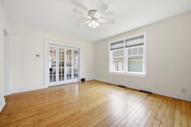 1395 Jefferson Street, Hellertown Boro, PA 18055