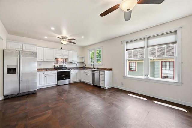 1395 Jefferson Street, Hellertown Boro, PA 18055