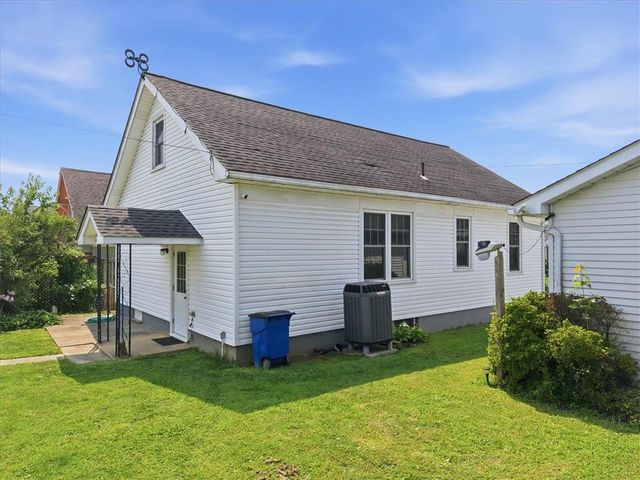 1395 Jefferson Street, Hellertown Boro, PA 18055