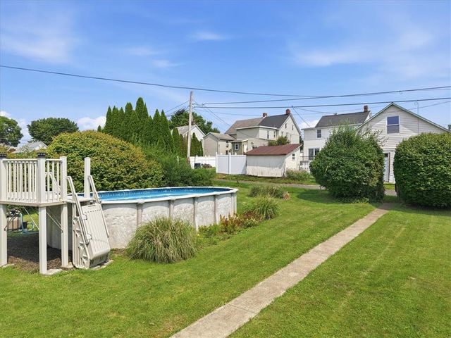 1395 Jefferson Street, Hellertown Boro, PA 18055