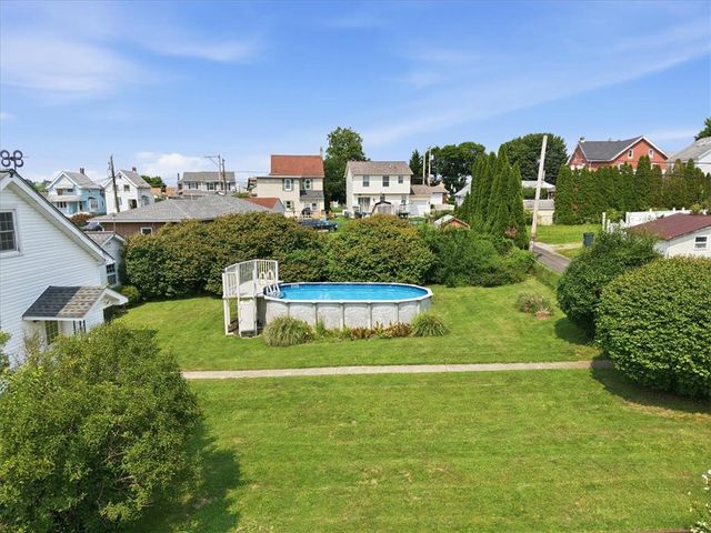 1395 Jefferson Street, Hellertown Boro, PA 18055