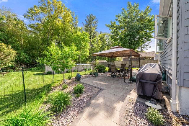 160 Sportsmans Trl, Whitman, MA 02382