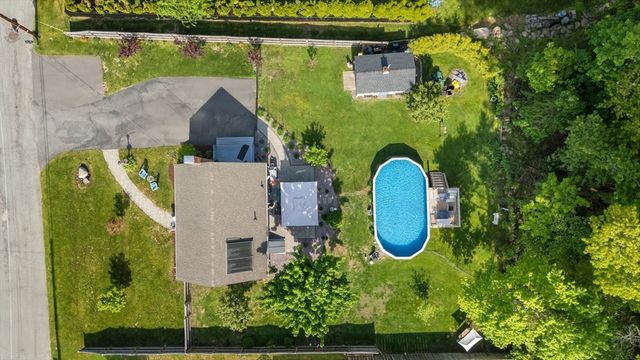 160 Sportsmans Trl, Whitman, MA 02382