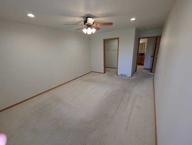 2721 W 9TH AVENUE, Oshkosh, WI 54904