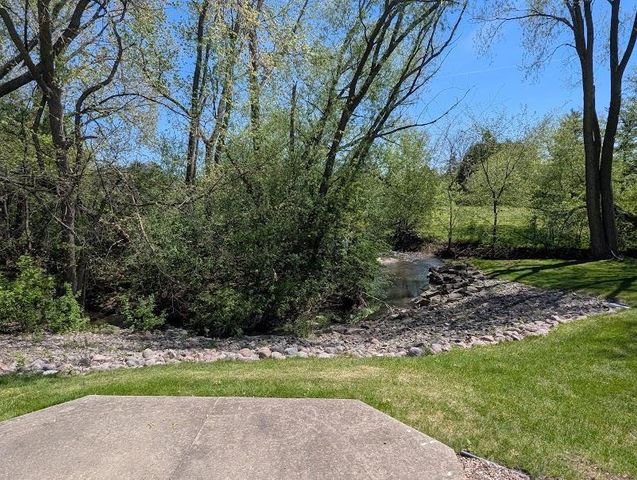 2721 W 9TH AVENUE, Oshkosh, WI 54904