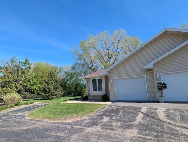 2721 W 9TH AVENUE, Oshkosh, WI 54904