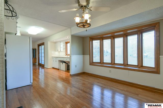 10331 N 145th Street, Waverly, NE 68462