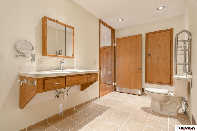 10331 N 145th Street, Waverly, NE 68462