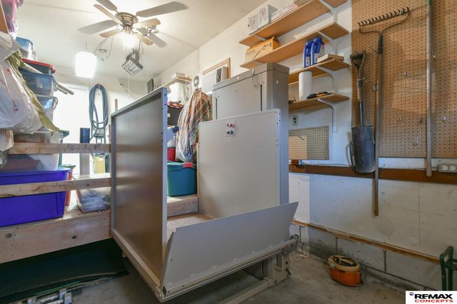 10331 N 145th Street, Waverly, NE 68462