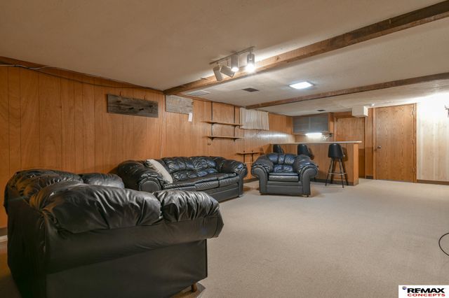 10331 N 145th Street, Waverly, NE 68462