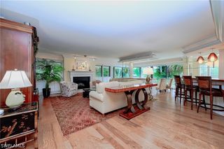 102 Wilderness DR 2114, Naples, FL 34105