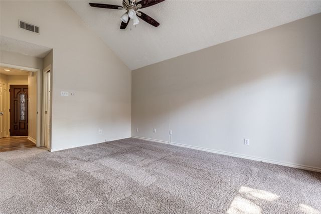 18031 Whispering Gables Lane, Dallas, TX 75287