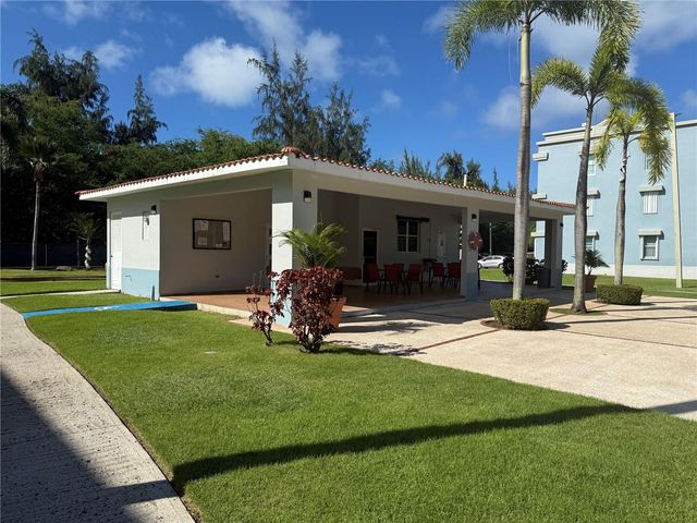 II LOS PARILLAS 1902, Loiza, PR 00772