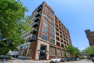 320 E 21st Street 615, Chicago, IL 60616