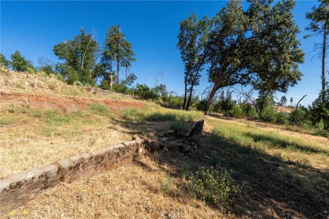 1557 La Grande Vue, Paradise, CA 95969