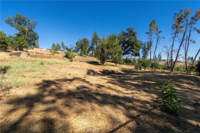 1557 La Grande Vue, Paradise, CA 95969