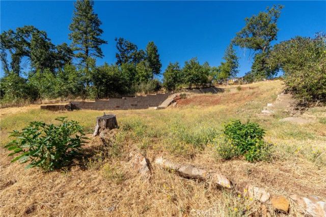 1557 La Grande Vue, Paradise, CA 95969