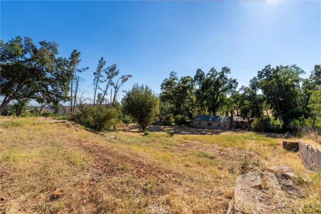 1557 La Grande Vue, Paradise, CA 95969