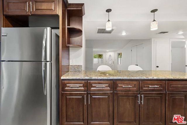 20307 Mobile Street, Winnetka (los Angeles), CA 91306