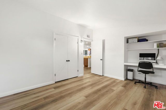 20307 Mobile Street, Winnetka (los Angeles), CA 91306