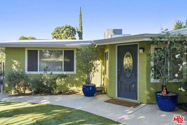 20307 Mobile Street, Winnetka (los Angeles), CA 91306