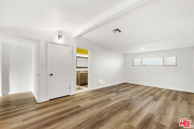 20307 Mobile Street, Winnetka (los Angeles), CA 91306