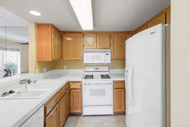 320 Isthmus Way 22, Oceanside, CA 92058